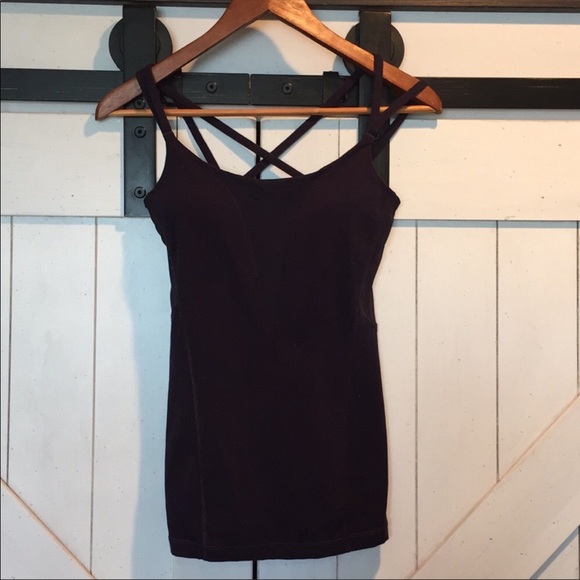 Lululemon tank - Picture 2 of 8
